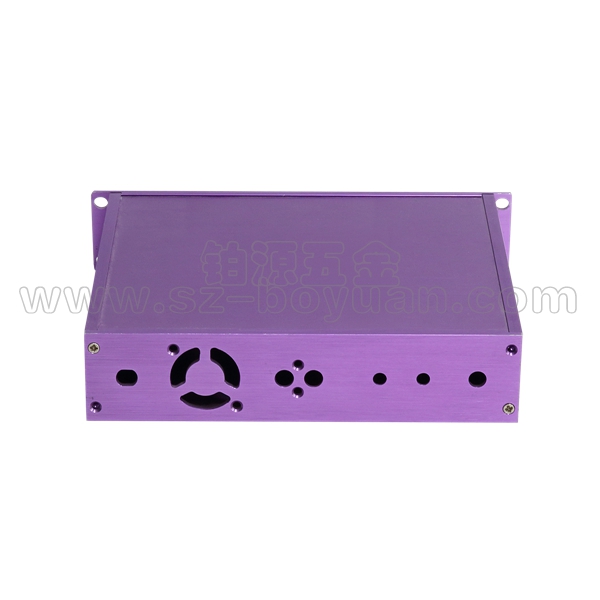 铝机箱散热孔位越多？散热效果就越好吗？